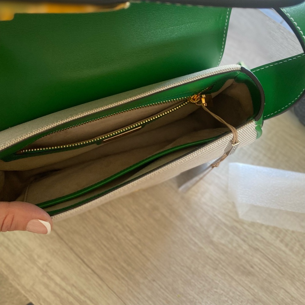 Michael Kors collection cross/ shoulder bag! - Picture 5 of 5